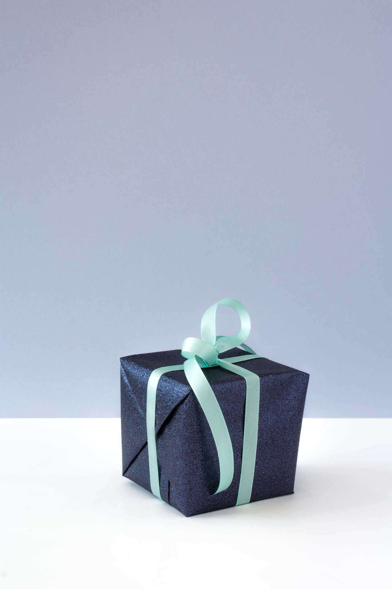 The Ultimate Guide to Wrapping Paper: Types, Uses, and Pro Tips